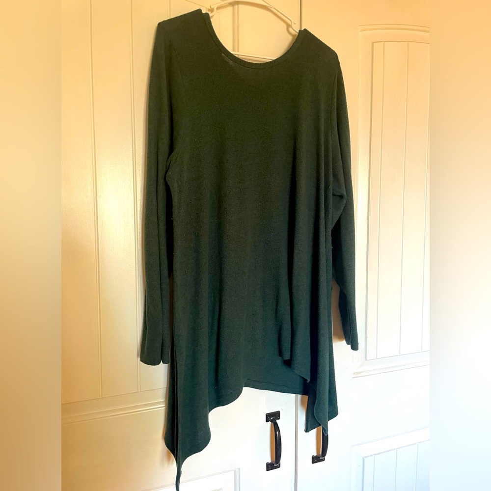 Dark teal tunic sweater, torrid size 3, plush